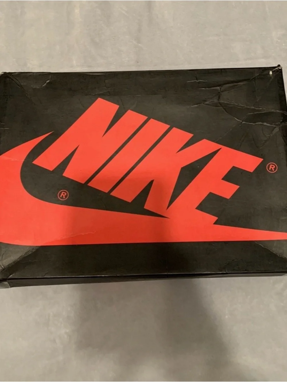 Jordan 1 Retro High OG Metallic Red 2017  Size 9